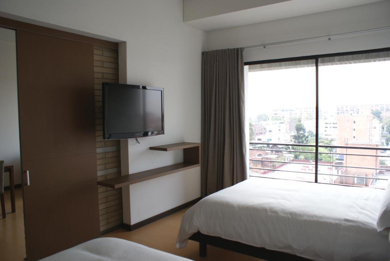 Hotel Viaggio Nueve Tres بوغوتا المظهر الخارجي الصورة