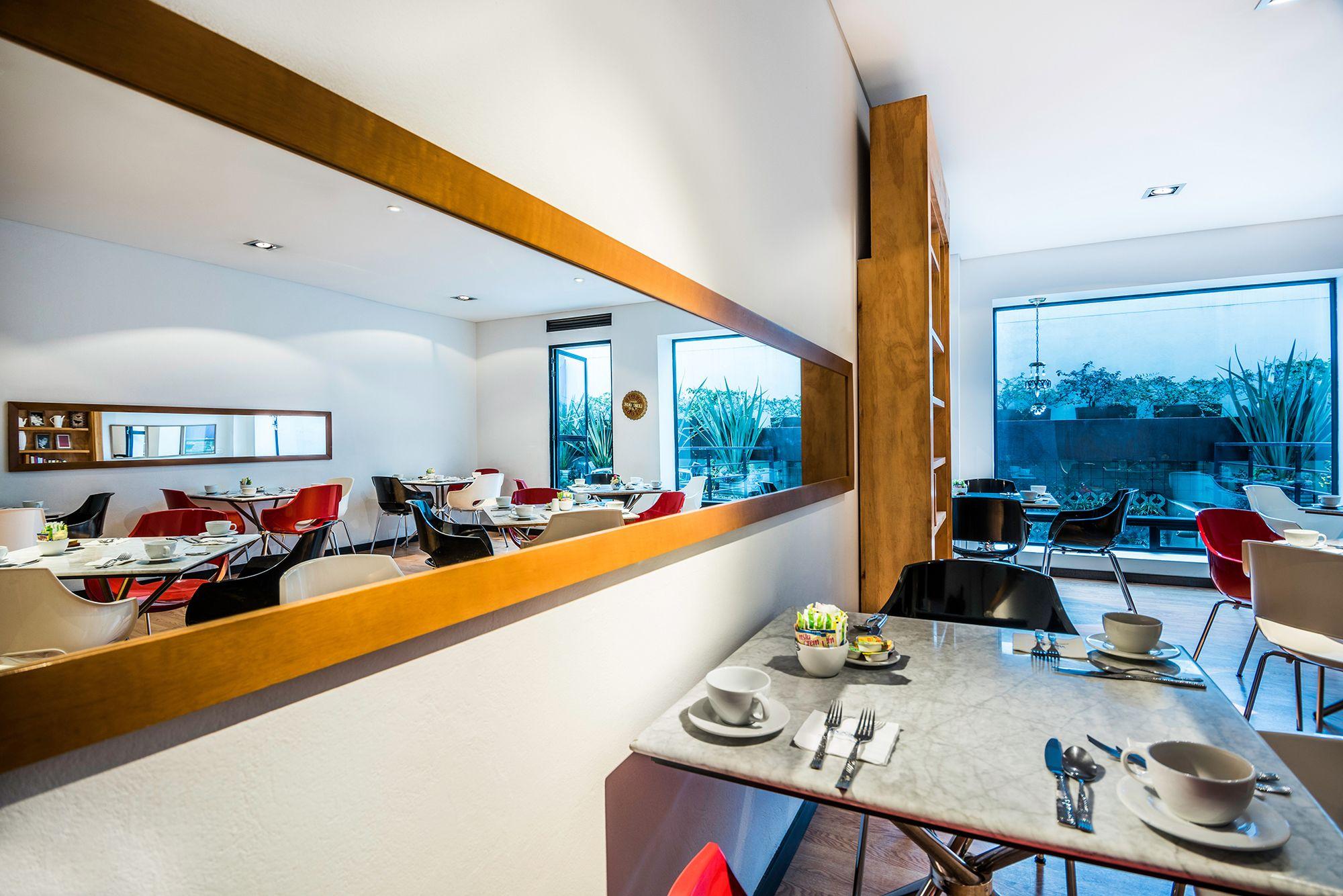 Hotel Viaggio Nueve Tres بوغوتا المظهر الخارجي الصورة