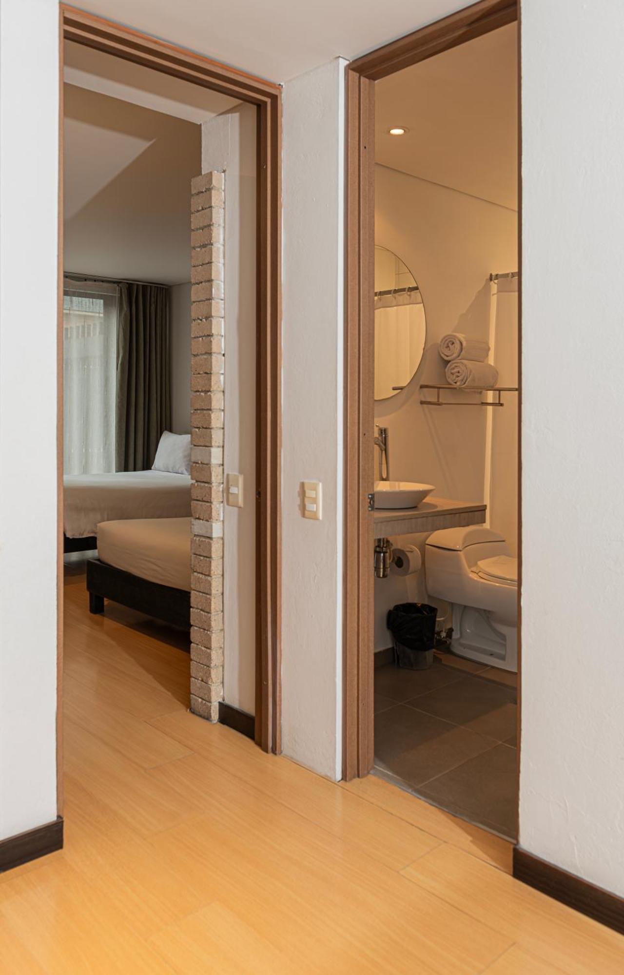 Hotel Viaggio Nueve Tres بوغوتا المظهر الخارجي الصورة