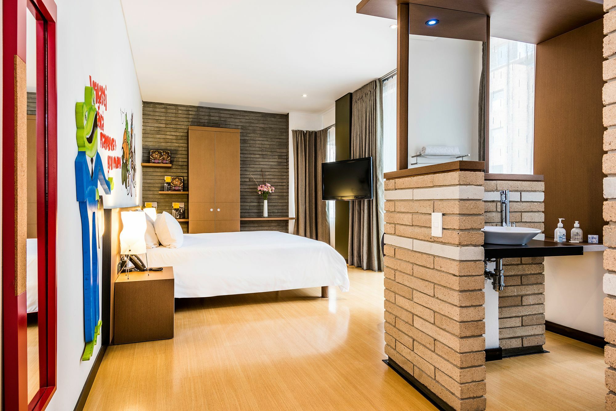 Hotel Viaggio Nueve Tres بوغوتا المظهر الخارجي الصورة